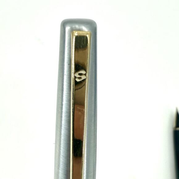 Sheaffer VTG Brushed Chrome Cartridge Fill Fountain Pen / Mechanical Pencil Set - Picture 6 of 13